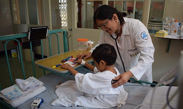 Hospital Peruano realizó exitoso trasplante de hígado a niño de tres años