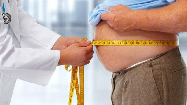 Efecto de la dieta mediterránea y la formulación de antioxidantes en la enfermedad del hígado graso no alcohólico
